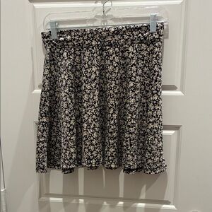 Hollister Floral Black and Cream Skirt